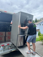 ๐ Top-Notch Moving Services with a Thumbs Up! ๐