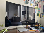 Apple LED Cinema Display (27-inch)