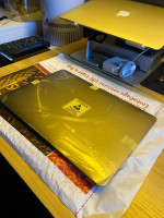 2016 , 2017 macbook pro replacement screen 13 inch space grey . NEW part