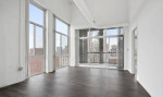 Desirable location, 2 bed 2 bath, extraordinary views! Make it yours