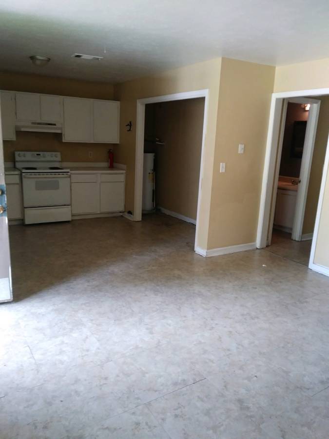 3 Bedroom, 1.5 Bath Apartment-Pearl, MS-$1,200 Move In