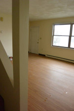 Townhouse Duplex 2 Beds 1.5 Bath Nice Neighborhood