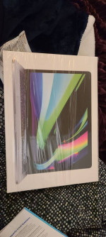 BNIB Macbook Pro M2 512gb 2022 Touchbar