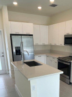 🔥 3/2 DORAL:  A New Twist Of Quality  Welcome To Luxury In Downtown
