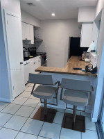 Beautiful 3Bed Miami single family home with a frontyard for rent!