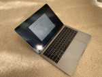 Macbook Pro 13" i5/8GB/256G