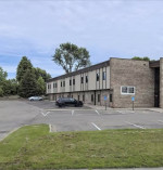 Office and reception area Lakeville $850 month reception w/offices