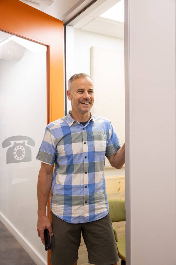 TOUR Expansive’s Newly Renovated Office Spaces
