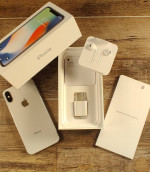 iPhone X Silver 256GB Unlocked Mint