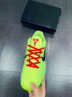 Kobe's 6 Grinch Series Nike Protro