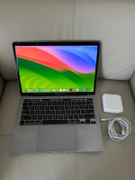 MacBook Pro 13" 2.3GHz i7 32GB 1TB 2020 model with free sleeve