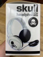 Skull headphones