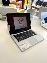 MacBook Pro 13 inch**2.5Ghz Intel Core i5**1TB HDD**8GB RAM
