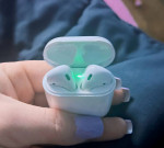 1st gen apple airpods-gently used
