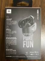 JBL Wireless Earbuds BNIB (Airpod alternative)