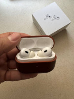 AirPods Pro 2 Lightening