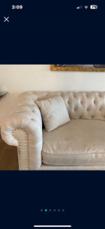 Elegant sofa in good condition!