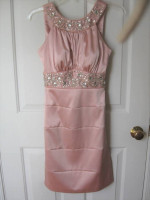 Short Formal / Cocktail Dress Sz. 3/4