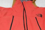NORTH FACE GTX WOMENS JACKET LARGE