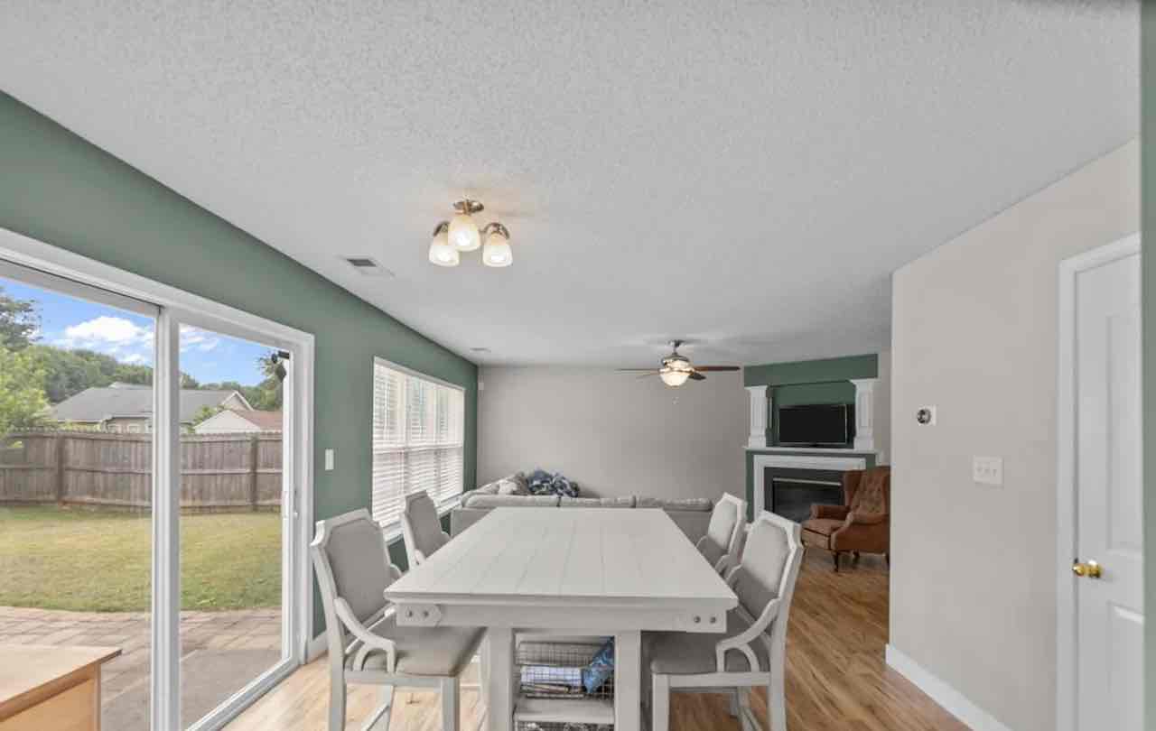 SPACIOUS HOME FOR RENT