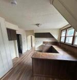 2 bedroom and 1 bathroom house for rent located at 4413 Woburn Ave #UP, Cleveland, OH 44109