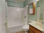 3 BEDROOM AND 2 BATHROOM HOME FOR RENT, AVAILABLE NOW
