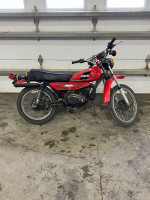 Barn Find Yamaha DT100 Enduro 1978?
