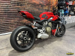 2021 Ducati Streetfighter V4 Ducati Red V4 1103