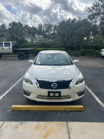 2015 Nissan Altima 2.5 FWD 110,000 mi