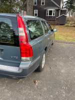 Volvo V70 138,000 mi
