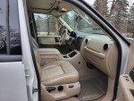 2004 Ford Expedition Eddie Bauer 4WD  98,000 mi