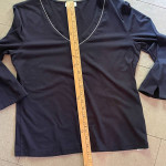 Gerry Weber Woman's Vneck jersey top with silver detail - Size 8