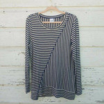 CAbi Tunic Top Tee T-shirt Size Medium Navy Tan Striped #3228 Ernest