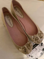 CL BY LAUNDRY WOMEN SHOES, NEW, WITH BOX, SIZE 8.5 M
