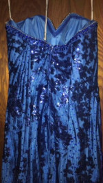 Prom Dress - Beautiful "Royal Blue" Size 4 Gown in Like New Condition