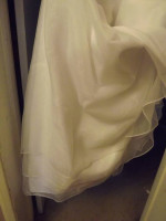 BRAND NEW NEVER WORN WEDDING DRESS SZ 12