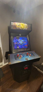 1995 Midway ULTIMATE MORTAL KOMBAT 3 Video Arcade Game 25"